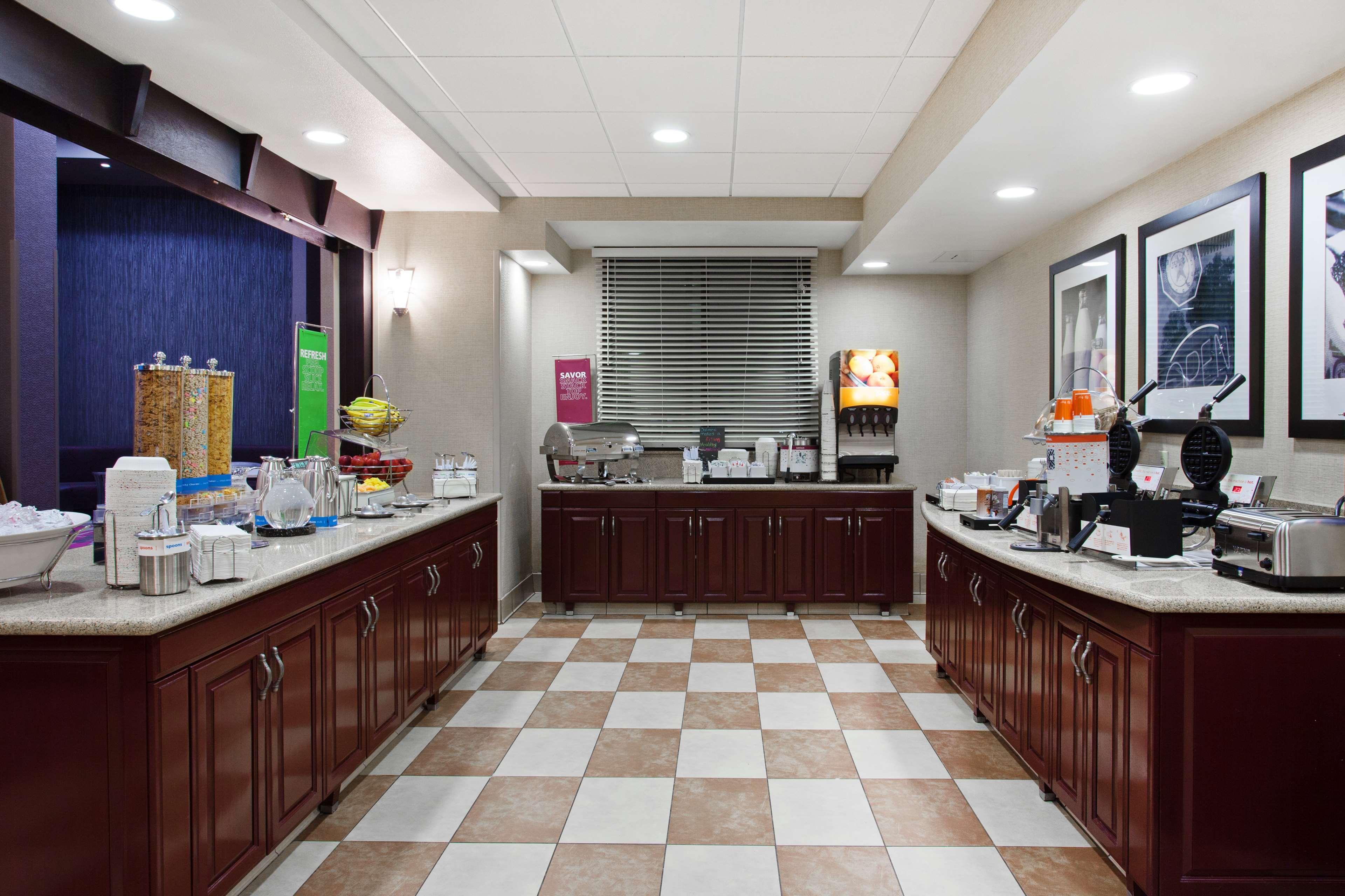 Hampton Inn & Suites Oakland Airport-Alameda Ngoại thất bức ảnh