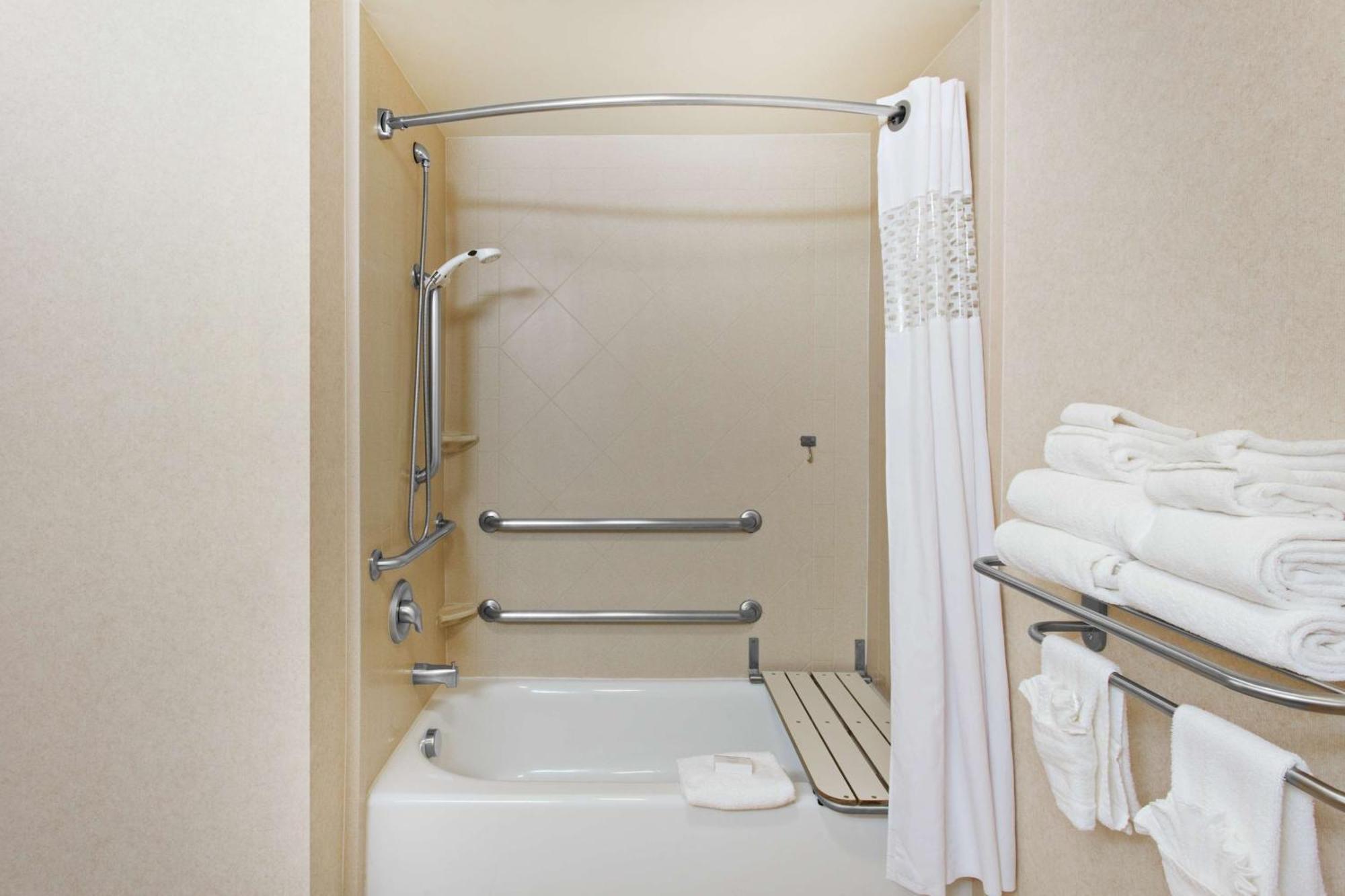 Hampton Inn & Suites Oakland Airport-Alameda Ngoại thất bức ảnh
