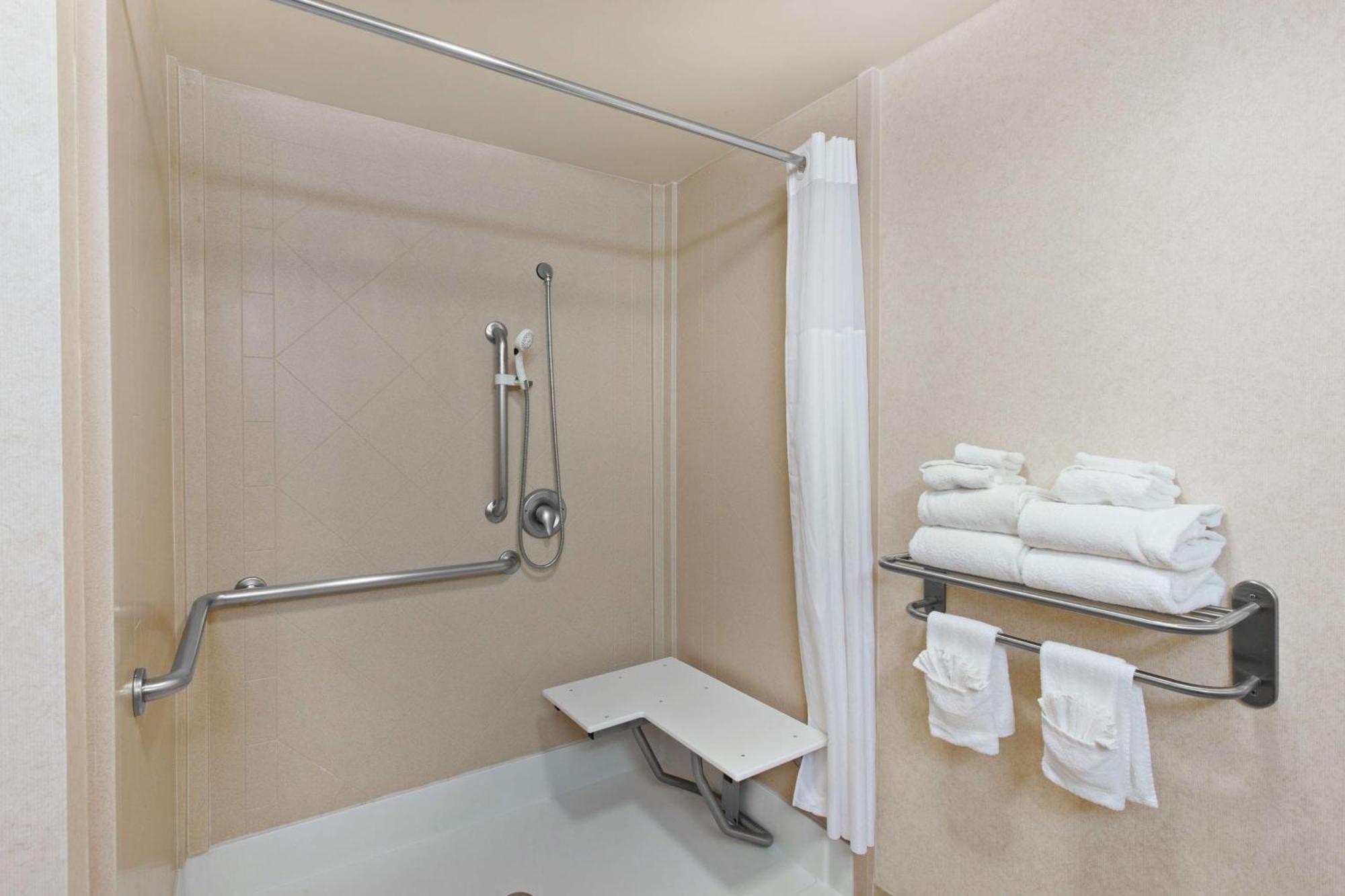 Hampton Inn & Suites Oakland Airport-Alameda Ngoại thất bức ảnh