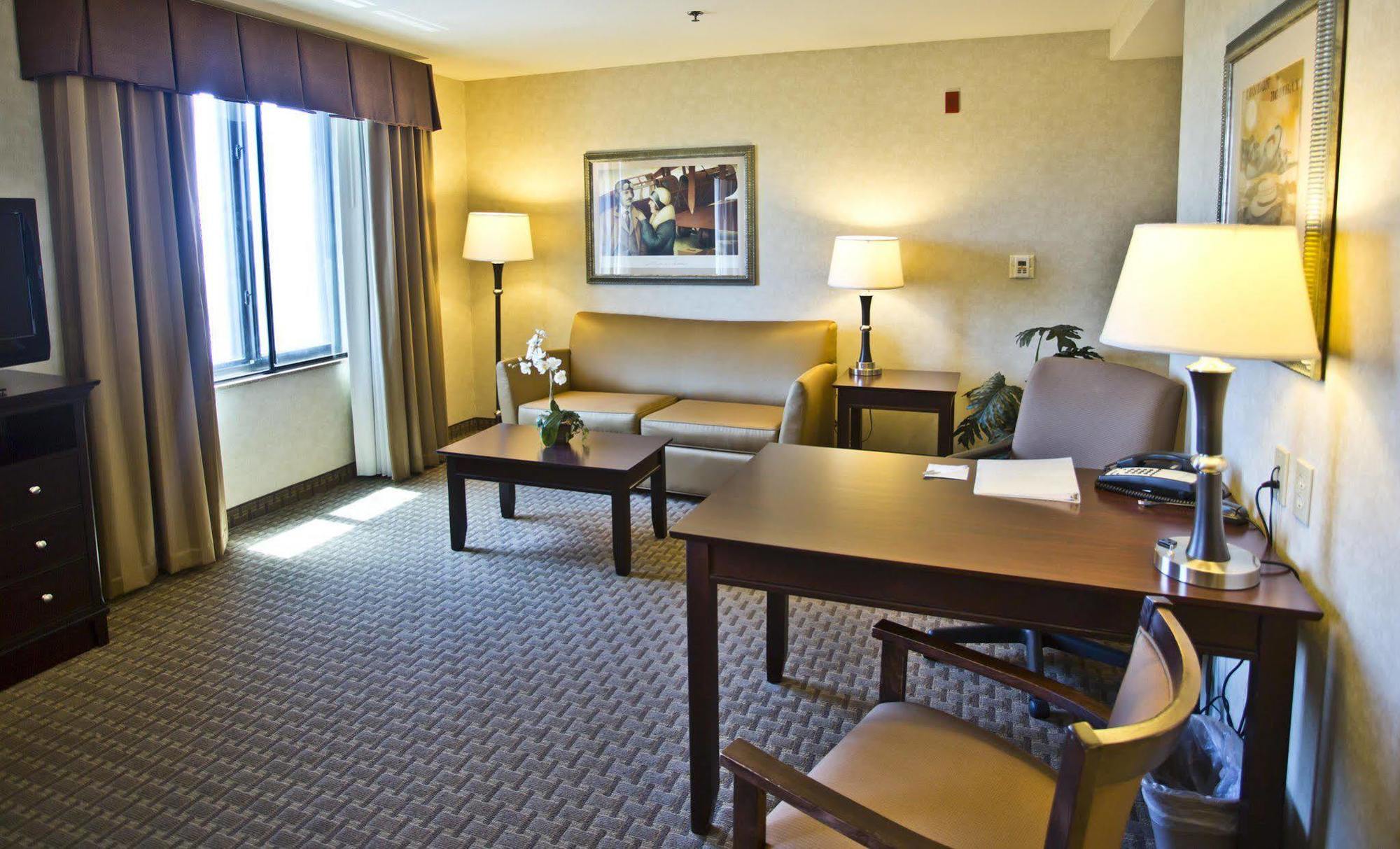 Hampton Inn & Suites Oakland Airport-Alameda Ngoại thất bức ảnh