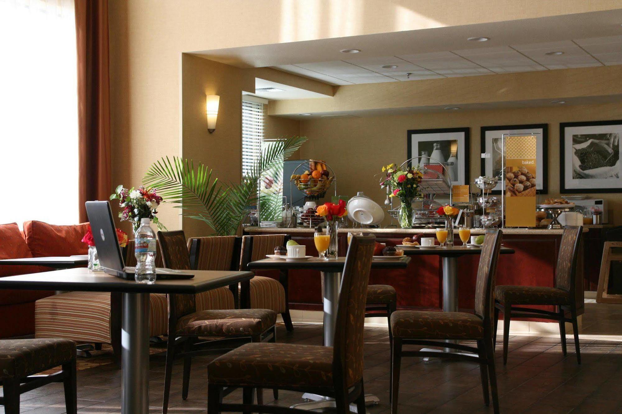 Hampton Inn & Suites Oakland Airport-Alameda Nhà hàng bức ảnh